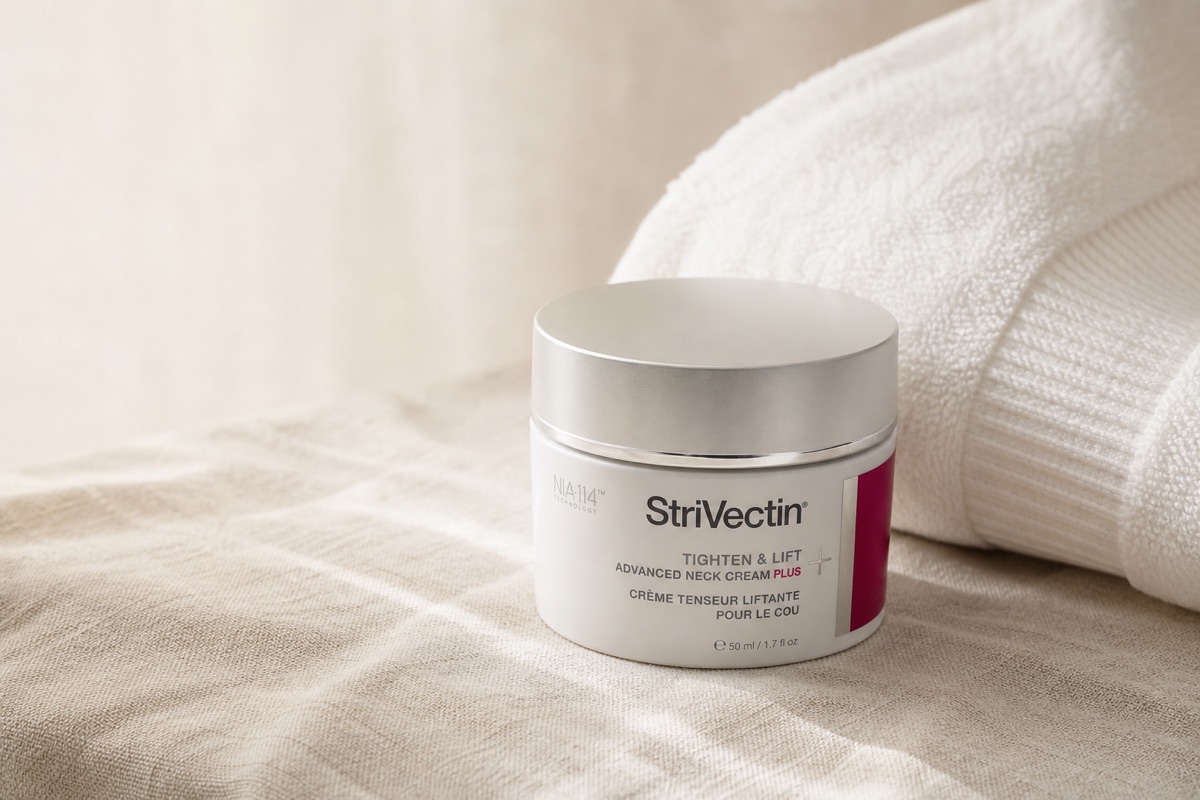 Best Decolletage Treatments for Women Over 50 in 2026